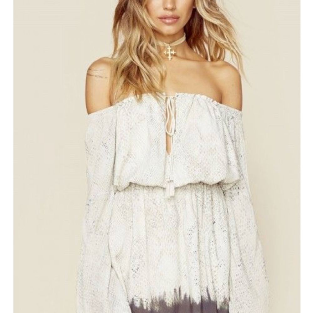 The Jetset Diaries Python Mini Dress - Picture 4 of 7
